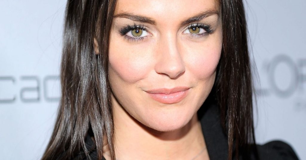 How old is Taylor Cole? Age, birthday, and career